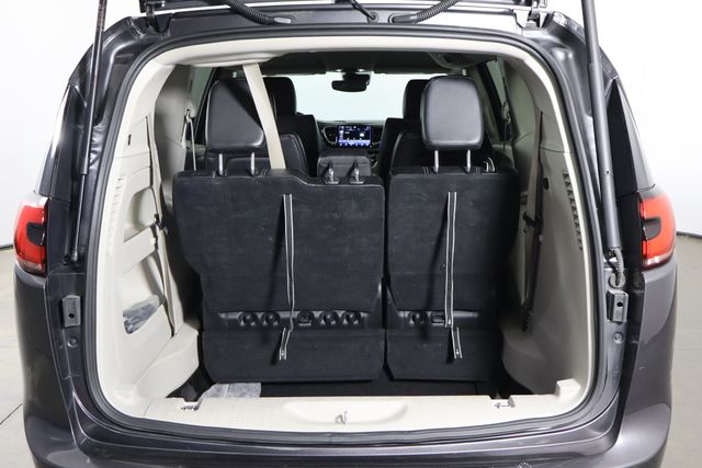 Used 2023 Chrysler Pacifica - photo 19