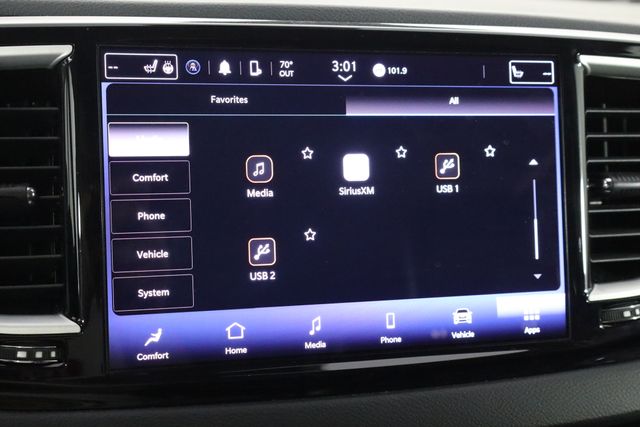 Used 2023 Chrysler Pacifica - photo 36