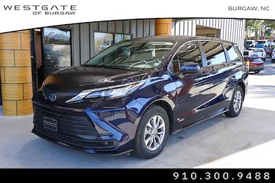 2021 Toyota Sienna FWD Minivan for sale #8084XP - photo 1