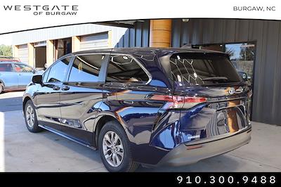 2021 Toyota Sienna FWD Minivan for sale #8084XP - photo 2