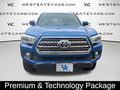 Used 2017 Toyota Tacoma - photo 1