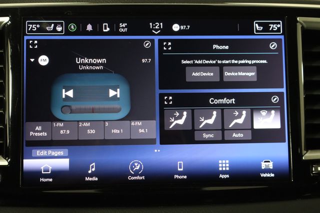 Used 2023 Chrysler Pacifica - photo 33