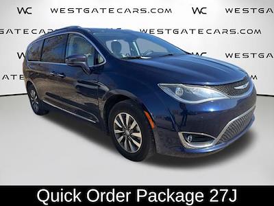Used 2020 Chrysler Pacifica - photo 1