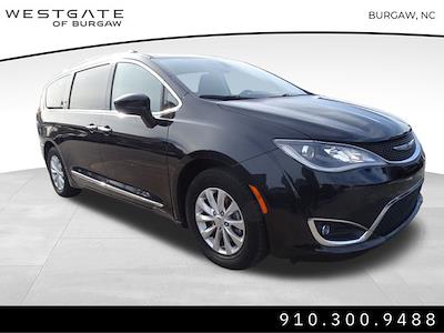 2018 Chrysler Pacifica FWD Minivan for sale #2518XP - photo 1