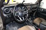 2020 Jeep Gladiator Crew Cab 4WD Pickup for sale #8233XP - photo 17