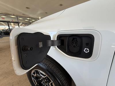 Used 2023 Ford F-150 Lightning - photo 1