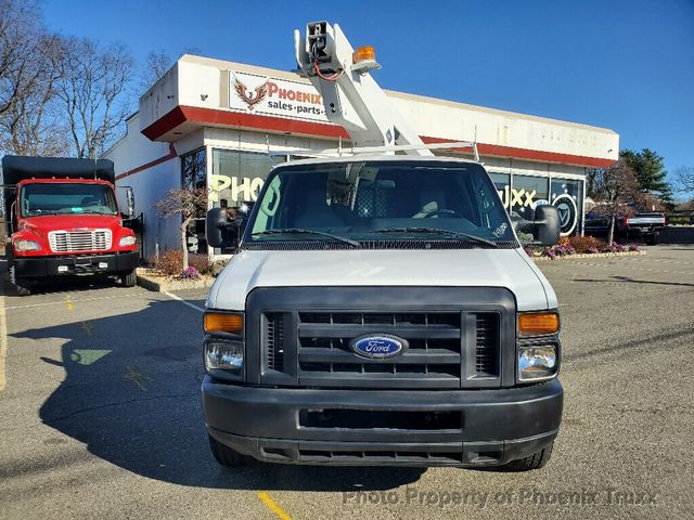 Used 2014 Ford E-350 - photo 2