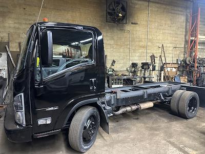Used 2022 Isuzu NPR-HD - photo 1