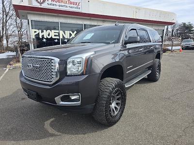 Used 2017 GMC Yukon XL - photo 1