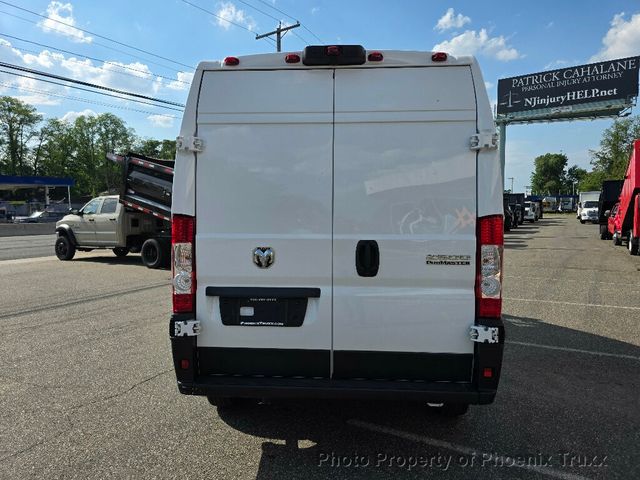Used 2023 Ram ProMaster 2500 - photo 5
