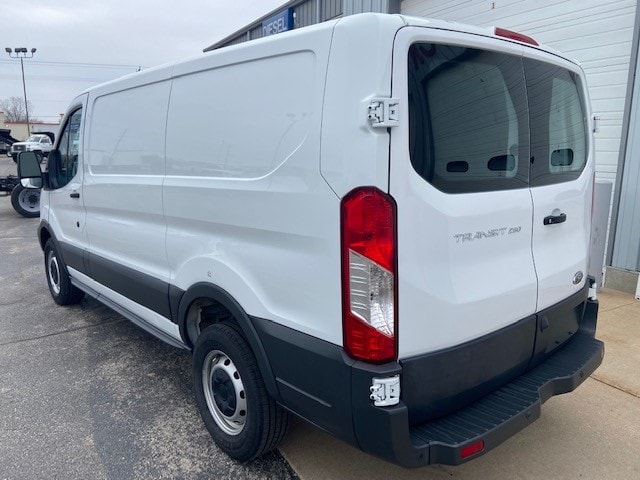 Used 2018 Ford Transit 250 - photo 5