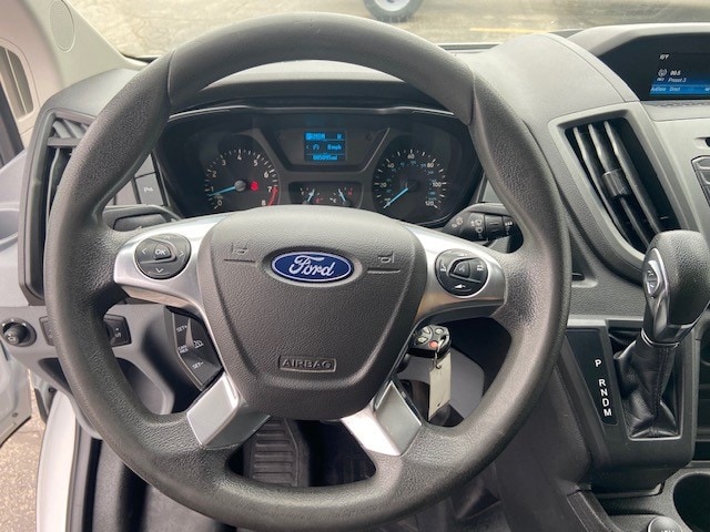 Used 2018 Ford Transit 250 - photo 8