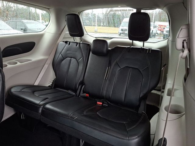 Used 2024 Chrysler Pacifica - photo 11