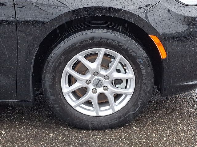 Used 2024 Chrysler Pacifica - photo 31
