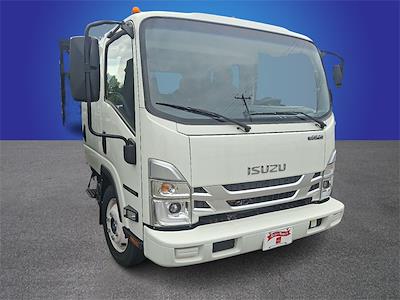 2025 Isuzu NRR Crew Cab DRW 4x2 PJ's Dovetail Landscape for sale #IZ2193 - photo 2
