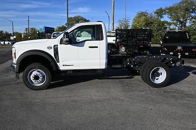 2025 Ford F-600 Regular Cab DRW 4x2 Cab Chassis for sale #F315 - photo 2