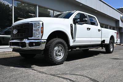 New 2026 Ford F-350 XL Crew Cab 4x4 SRW Pickup for sale #G081 - photo 1