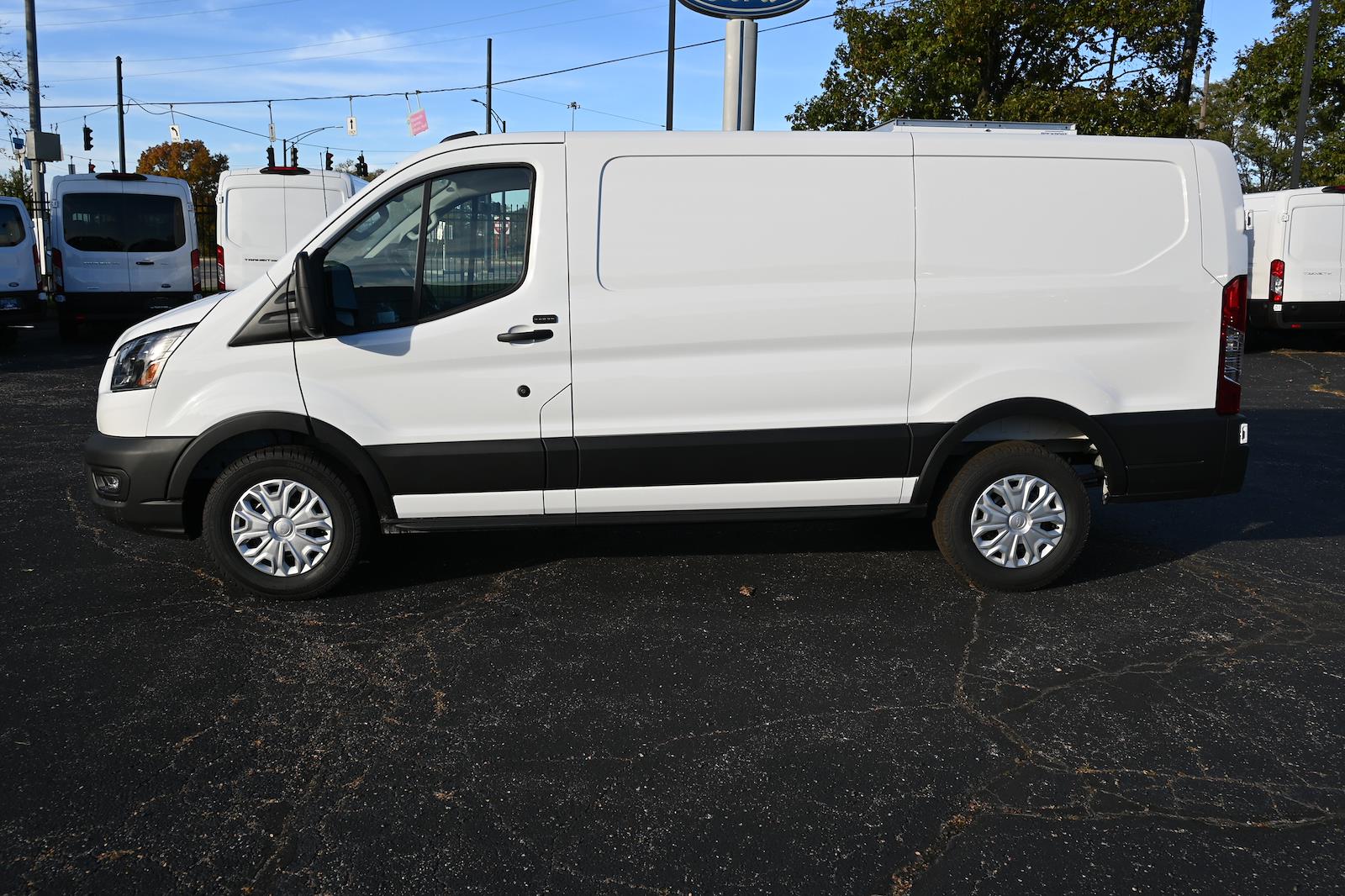 New 2026 Ford Transit 150 - photo 5