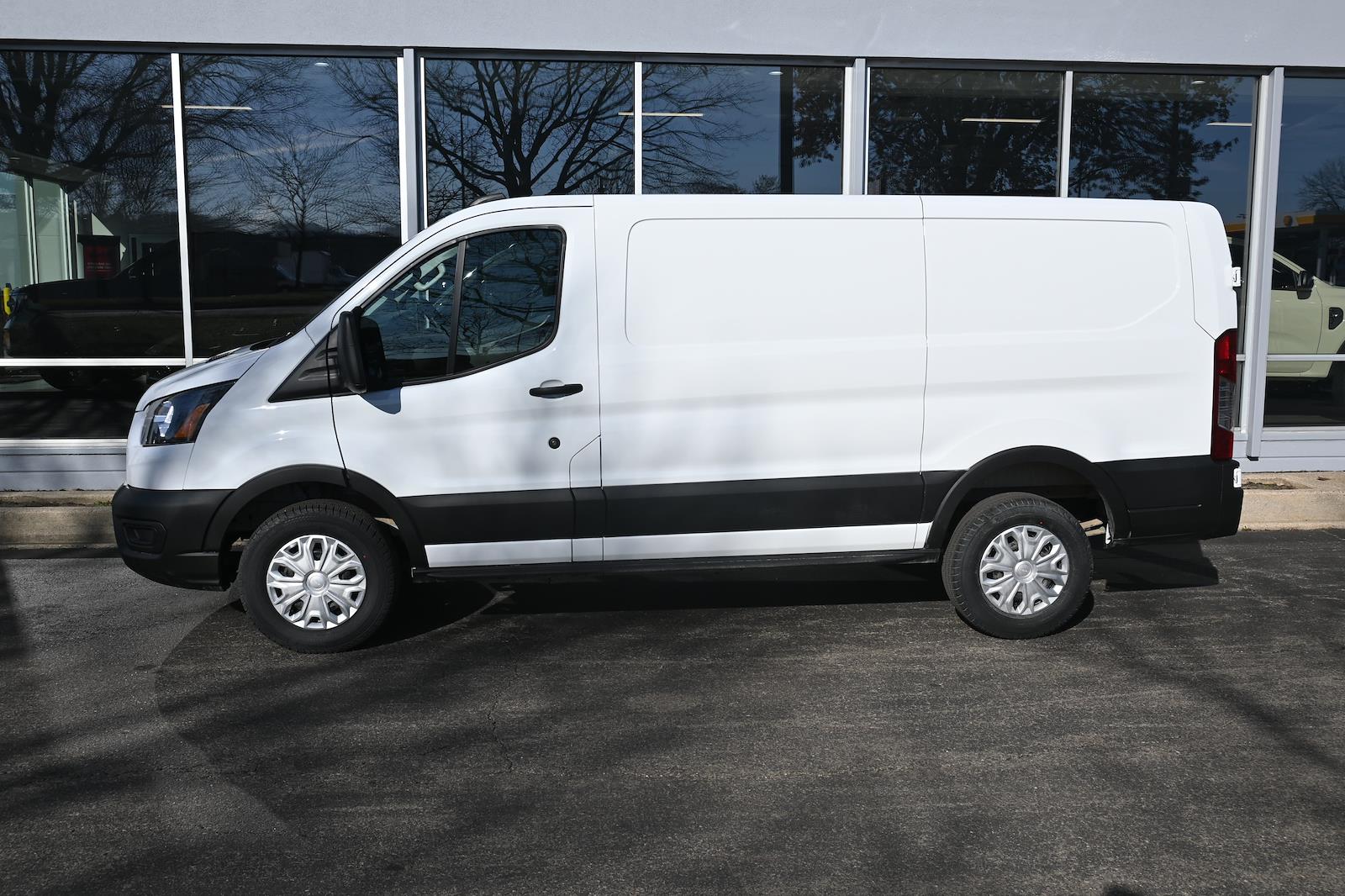 New 2026 Ford Transit 250 - photo 6