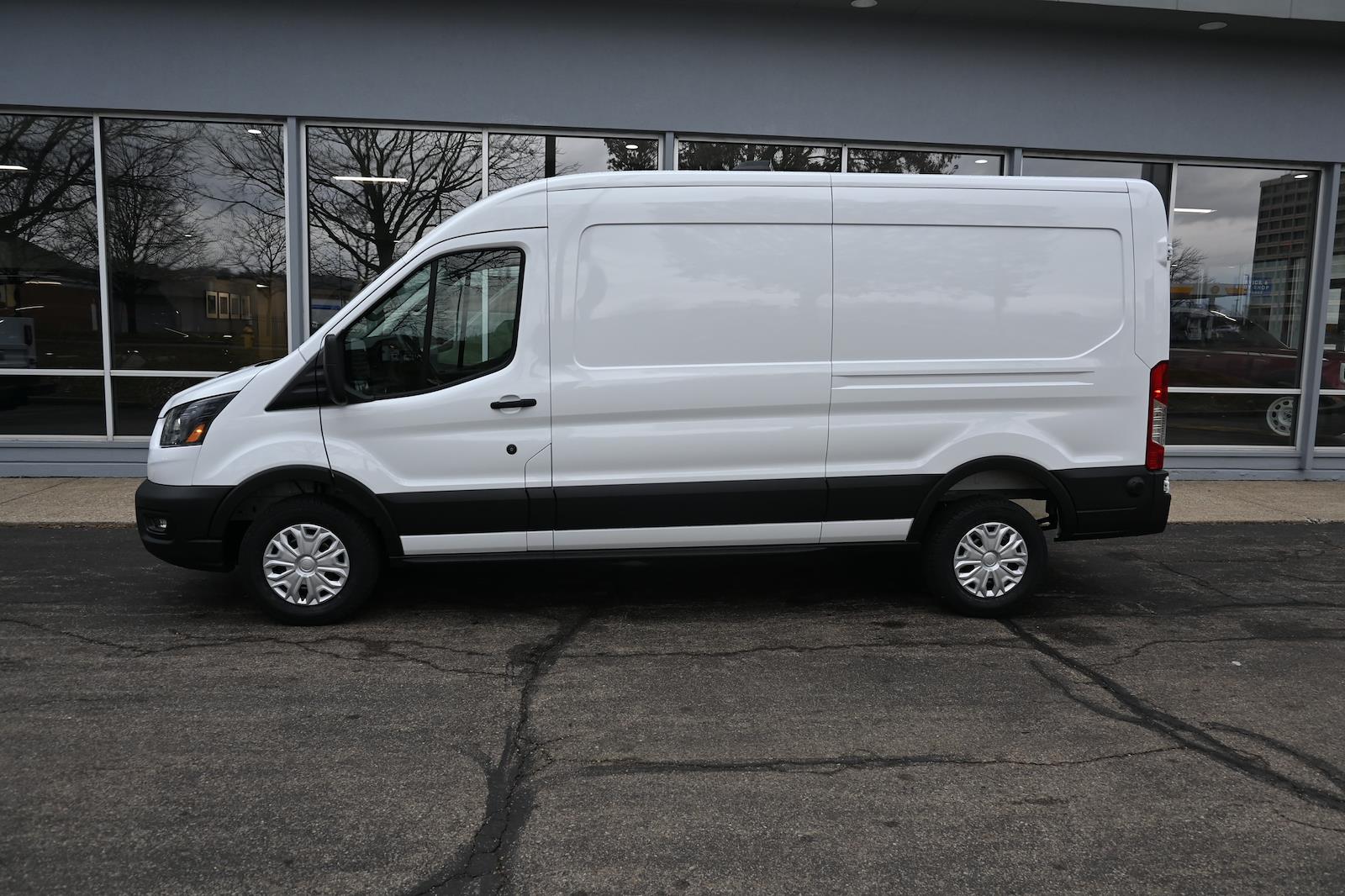 New 2026 Ford Transit 250 - photo 6