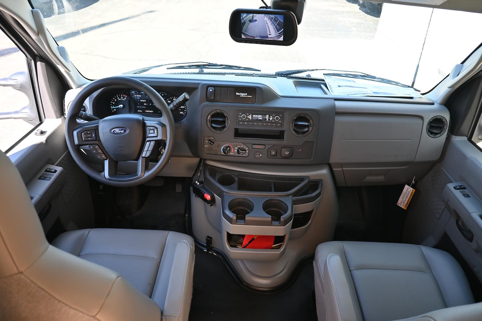 New 2026 Ford E-350 - photo 18