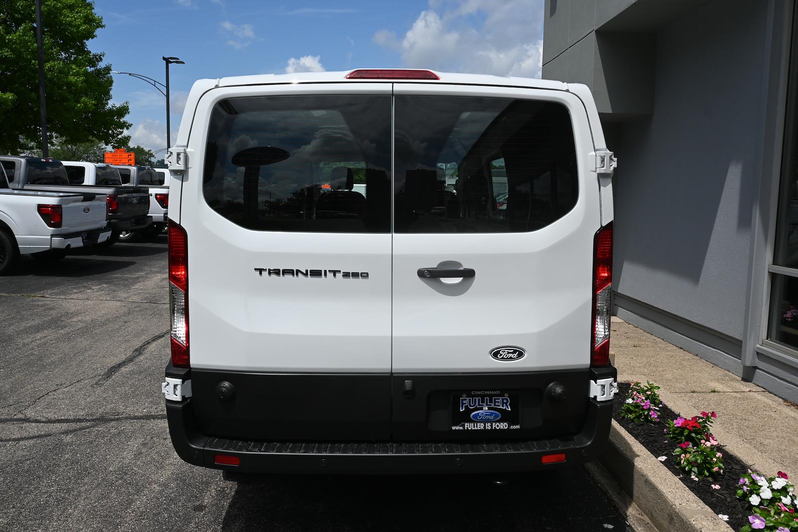 New 2026 Ford Transit 250 - photo 5