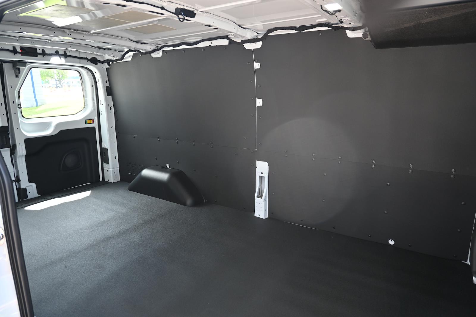 New 2026 Ford Transit 250 - photo 7
