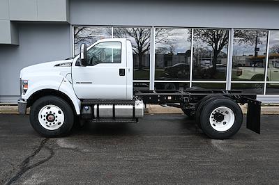 New 2027 Ford F-750 - photo 1