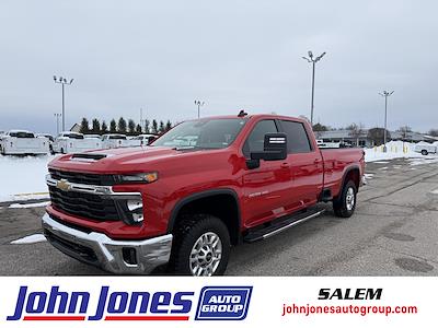 Used 2025 Chevrolet Silverado 2500 - photo 1