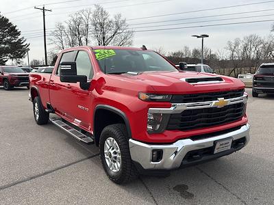 Used 2025 Chevrolet Silverado 2500 - photo 1