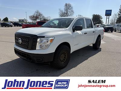 Used 2017 Nissan Titan - photo 1