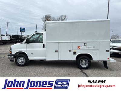 New 2025 Chevrolet Express 3500 - photo 1