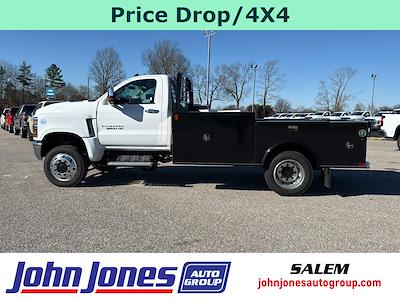 Used 2024 Chevrolet Silverado 5500 - photo 1