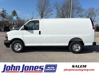 New 2025 Chevrolet Express 2500 - photo 1