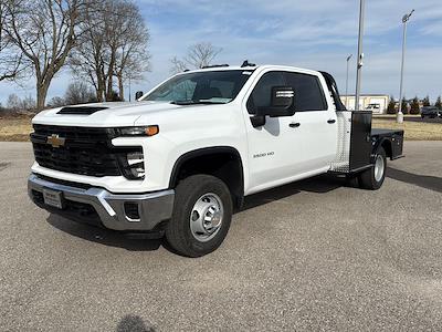 New 2026 Chevrolet Silverado 3500 Crew Cab Flatbed Truck for sale #S11014T - photo 2