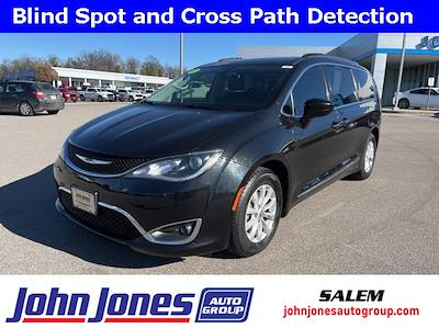 2017 Chrysler Pacifica FWD, Minivan for sale #S4014R-1 - photo 1