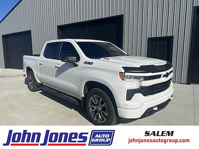 Used 2025 Chevrolet Silverado 1500 - photo 1