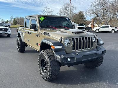2020 Jeep Gladiator Crew Cab 4x4 Pickup for sale #C101112-1 - photo 2