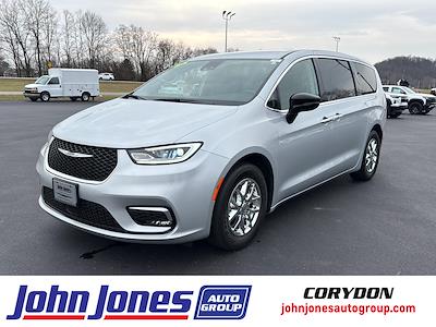 Used 2024 Chrysler Pacifica Touring L Minivan for sale #C101149 - photo 1