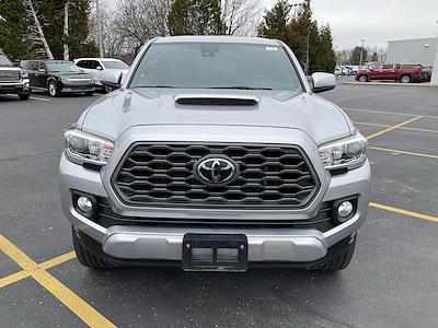 Used 2022 Toyota Tacoma - photo 1