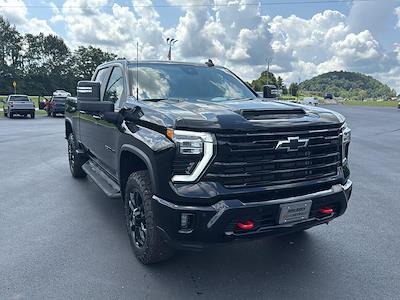 2025 Chevrolet Silverado 2500 Crew Cab 4x4 Pickup for sale #C4014S - photo 2