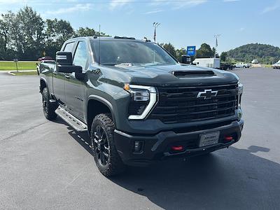New 2026 Chevrolet Silverado 2500 LT Crew Cab 4x4 Pickup for sale #C4047T - photo 2