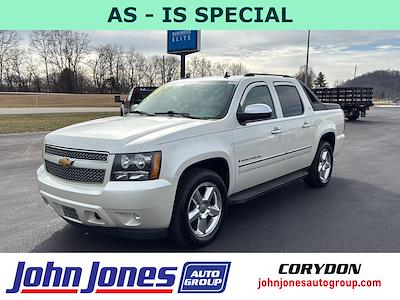 Used 2009 Chevrolet Avalanche - photo 1