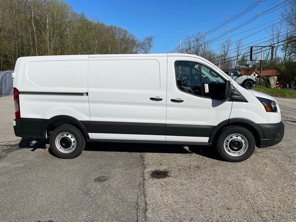New 2026 Ford Transit 150 - photo 5