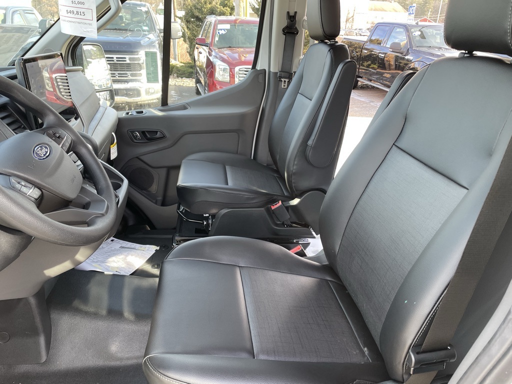 New 2026 Ford Transit 250 - photo 9