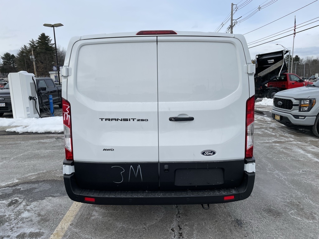 New 2026 Ford Transit 250 - photo 7