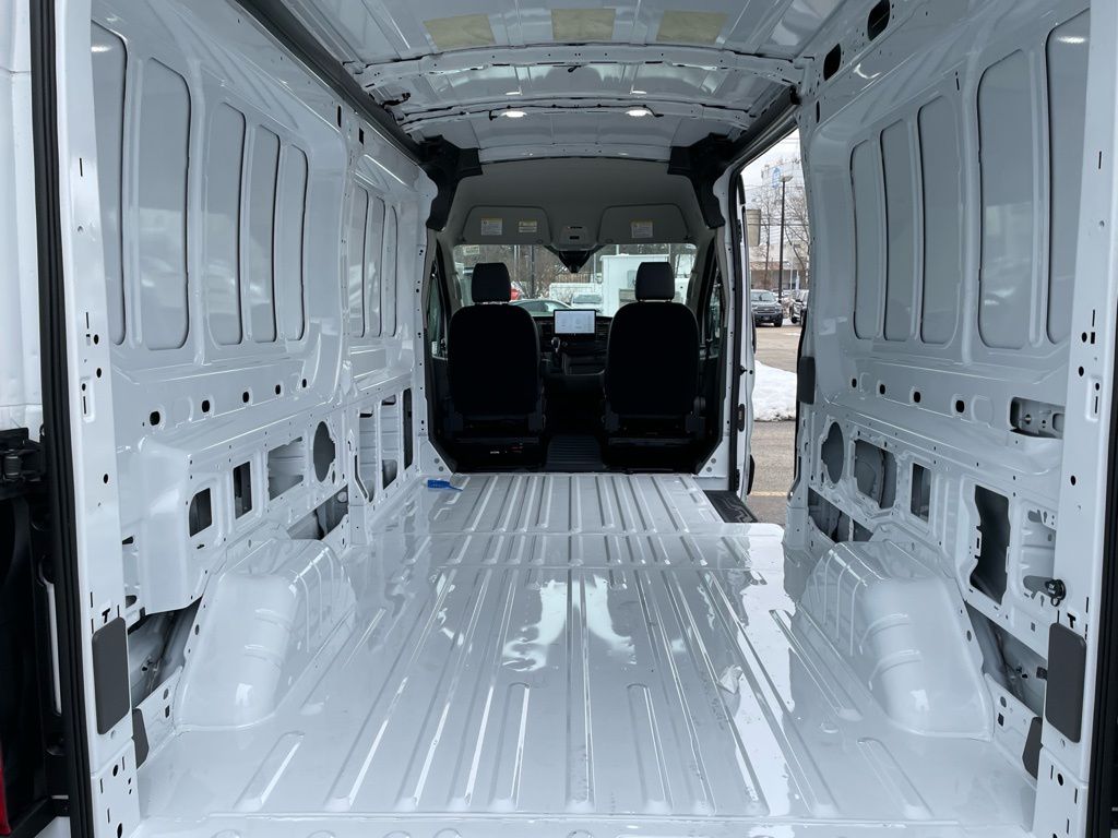 New 2026 Ford Transit 250 - photo 21
