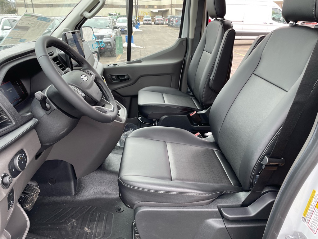 New 2026 Ford Transit 250 - photo 9