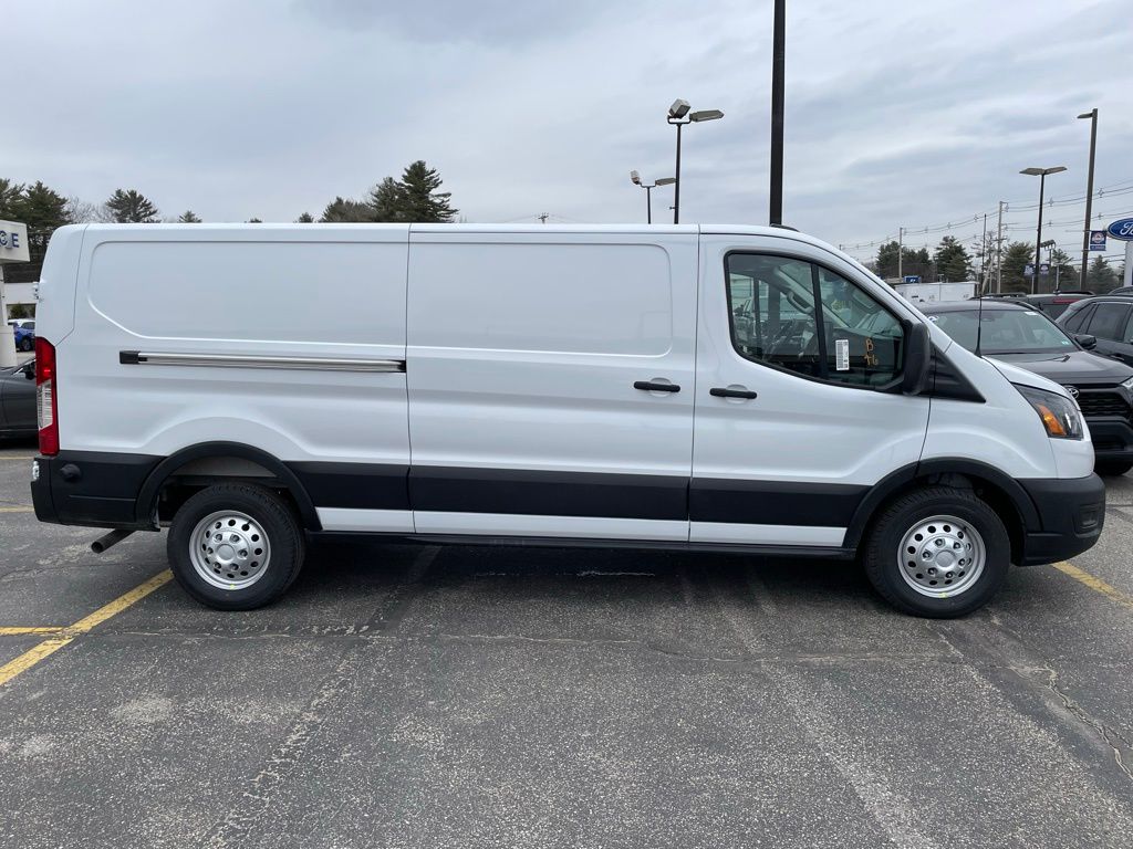 New 2026 Ford Transit 250 - photo 5