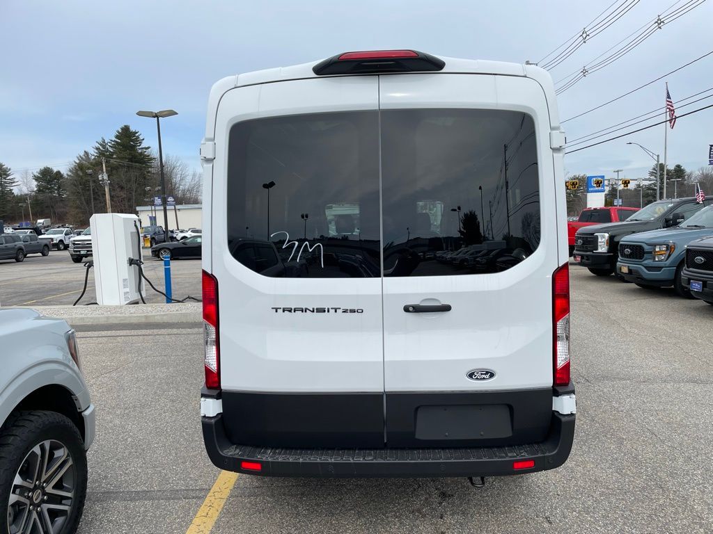 New 2026 Ford Transit 250 - photo 6